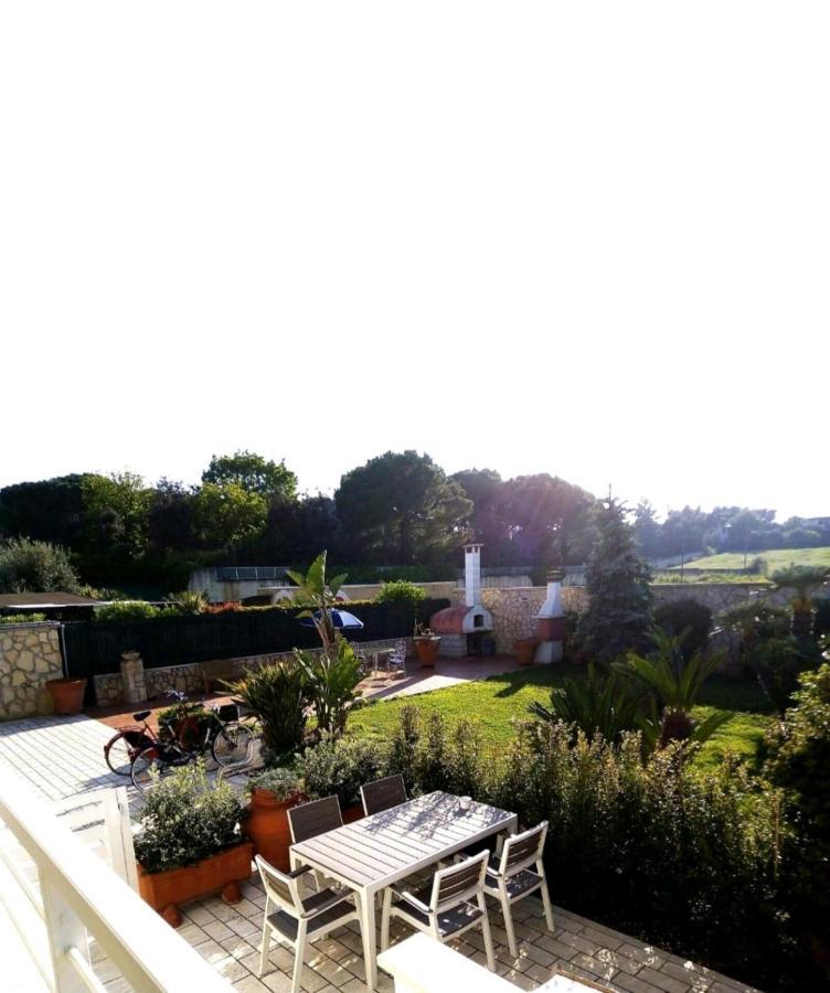 Villa Amelie Bisceglie Extérieur photo
