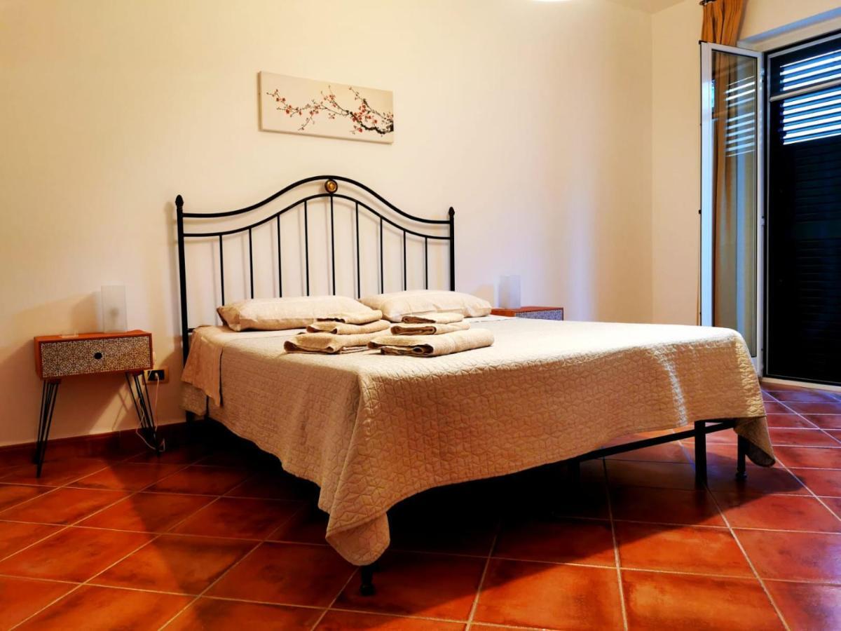 Villa Amelie Bisceglie Extérieur photo